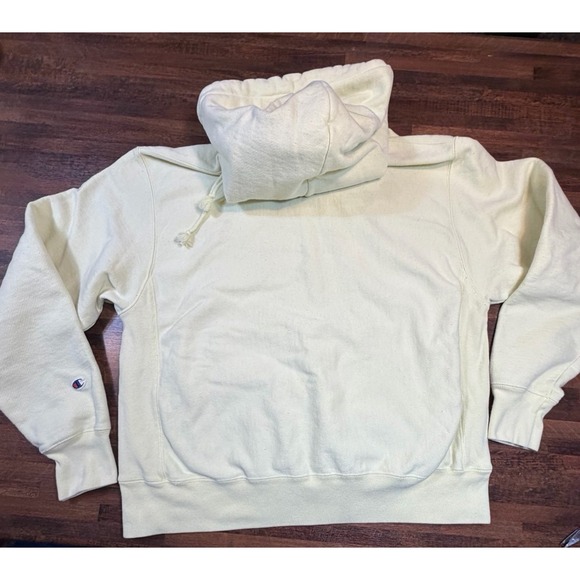 Vintage reverse weave champion hoodie.  Pastel yellow size large. - Picture 3 of 8